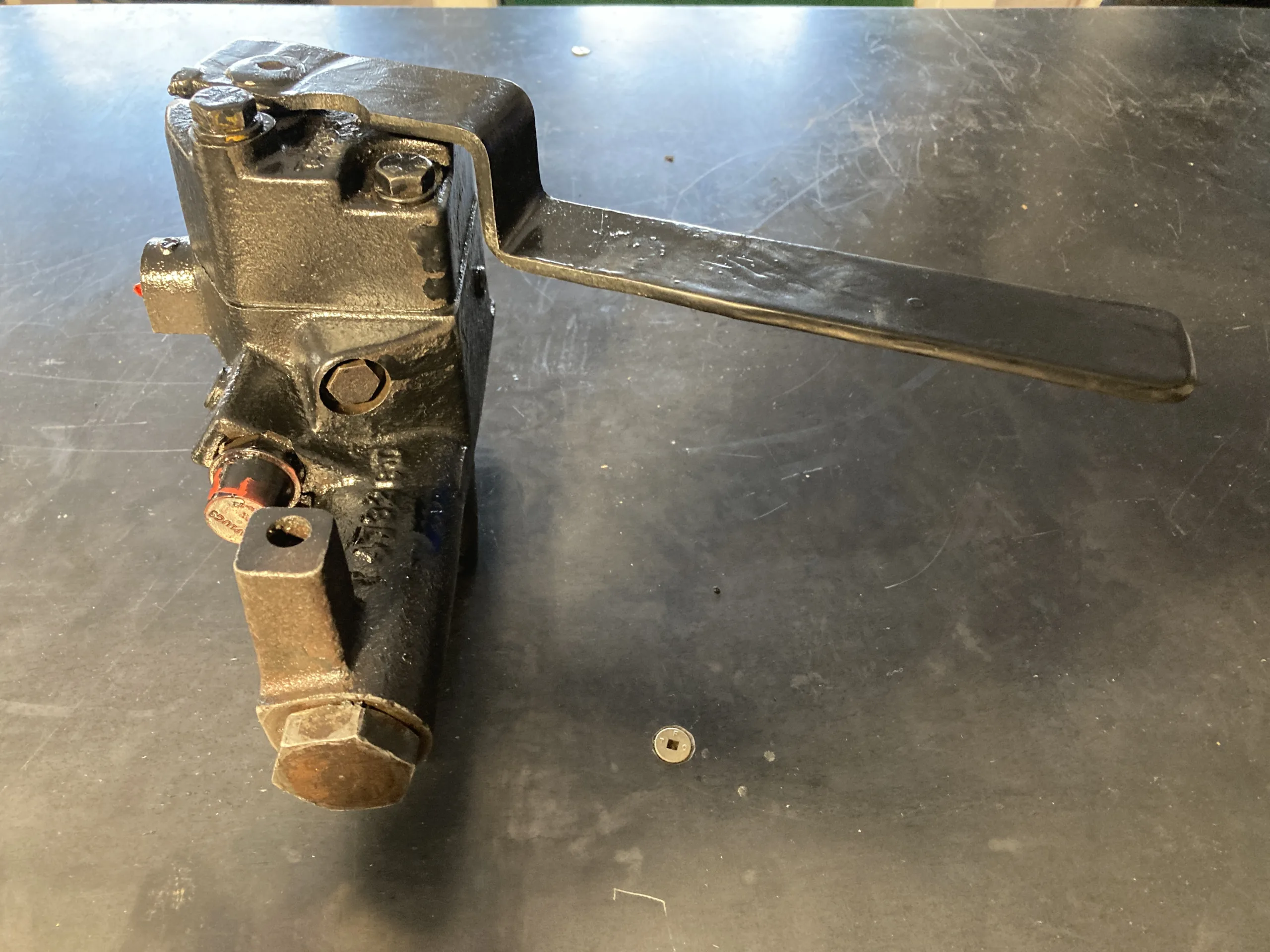 Winch Control Valve - Rotary - Image 4